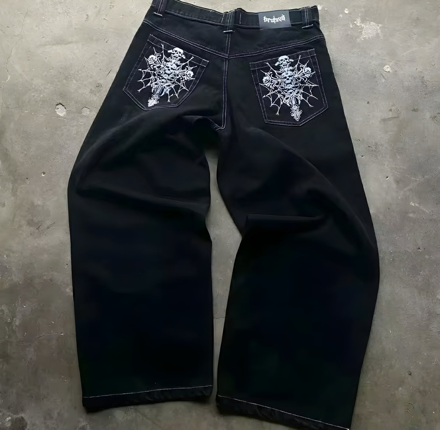 Skull cross baggy jeans